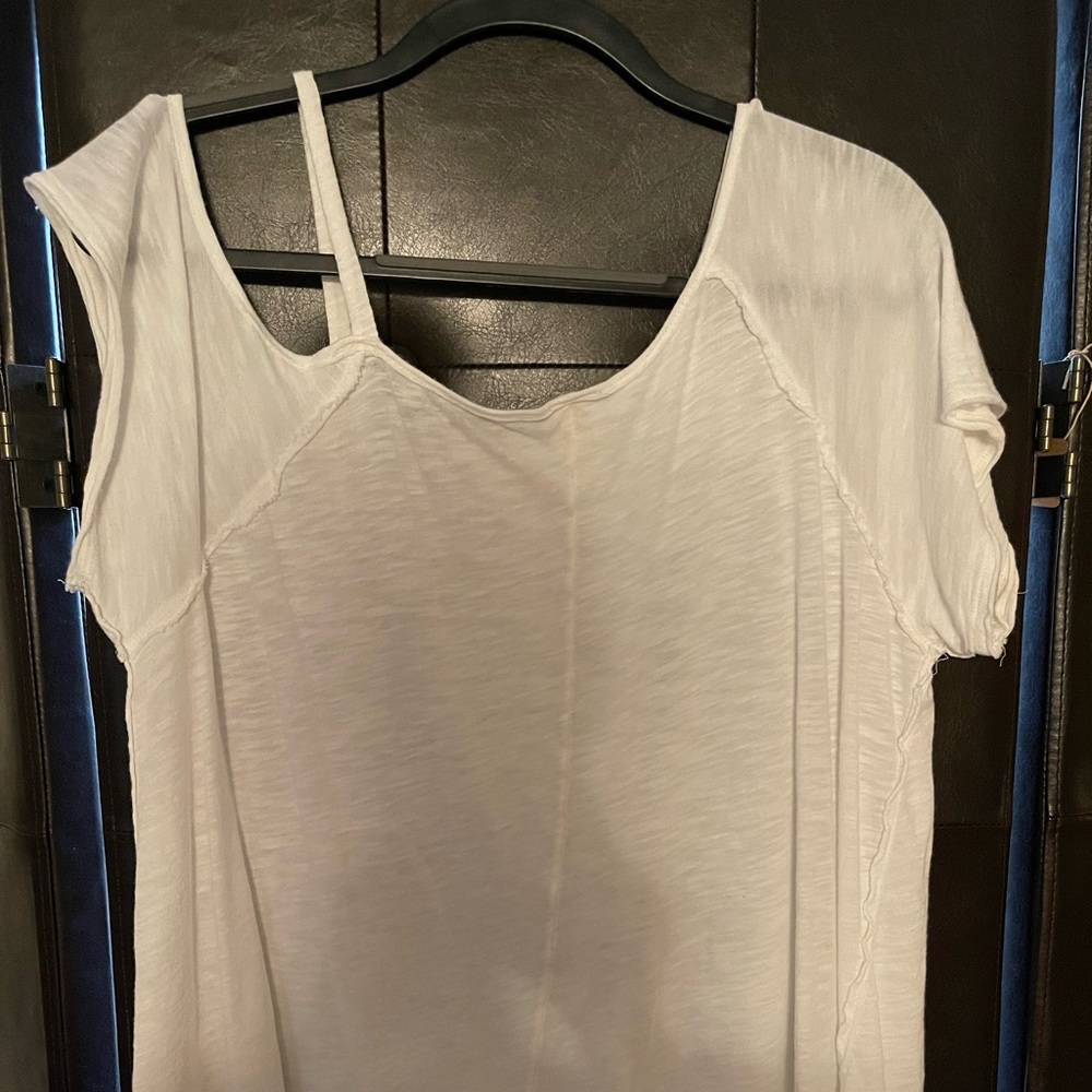 Free People White shirt with off the shoulder look. Great condition!